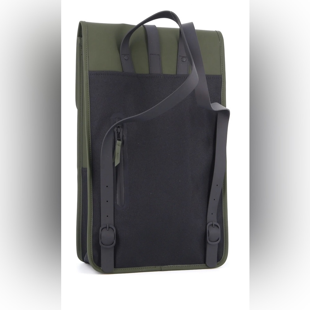 RAINS rubber effect backpack - Picture 2 of 11